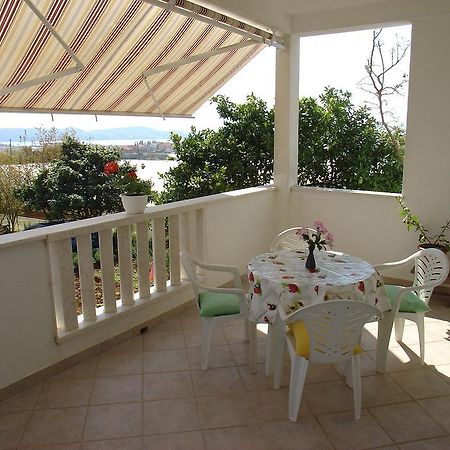 Apartment Tomy Trogir Eksteriør billede