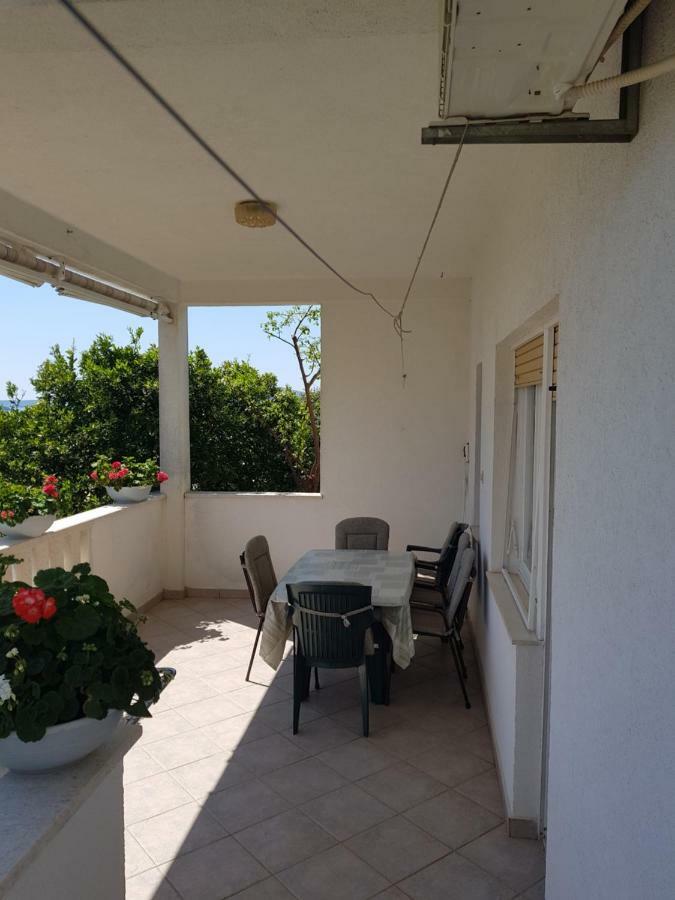 Apartment Tomy Trogir Eksteriør billede